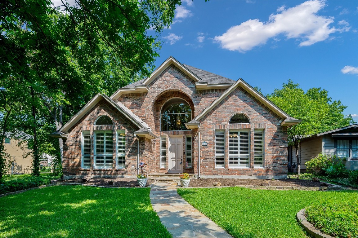 7933 Deer Trail Drive Dallas TX 75238