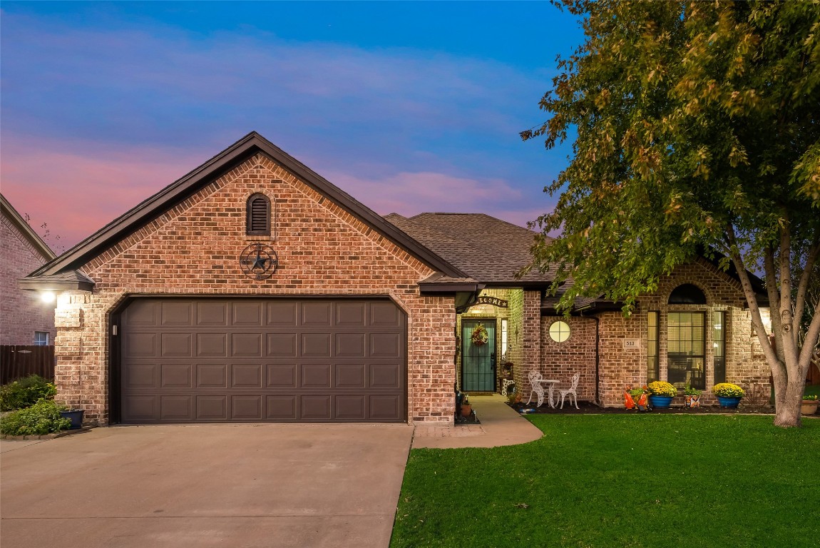 513 Valarie Lane Midlothian TX 76065