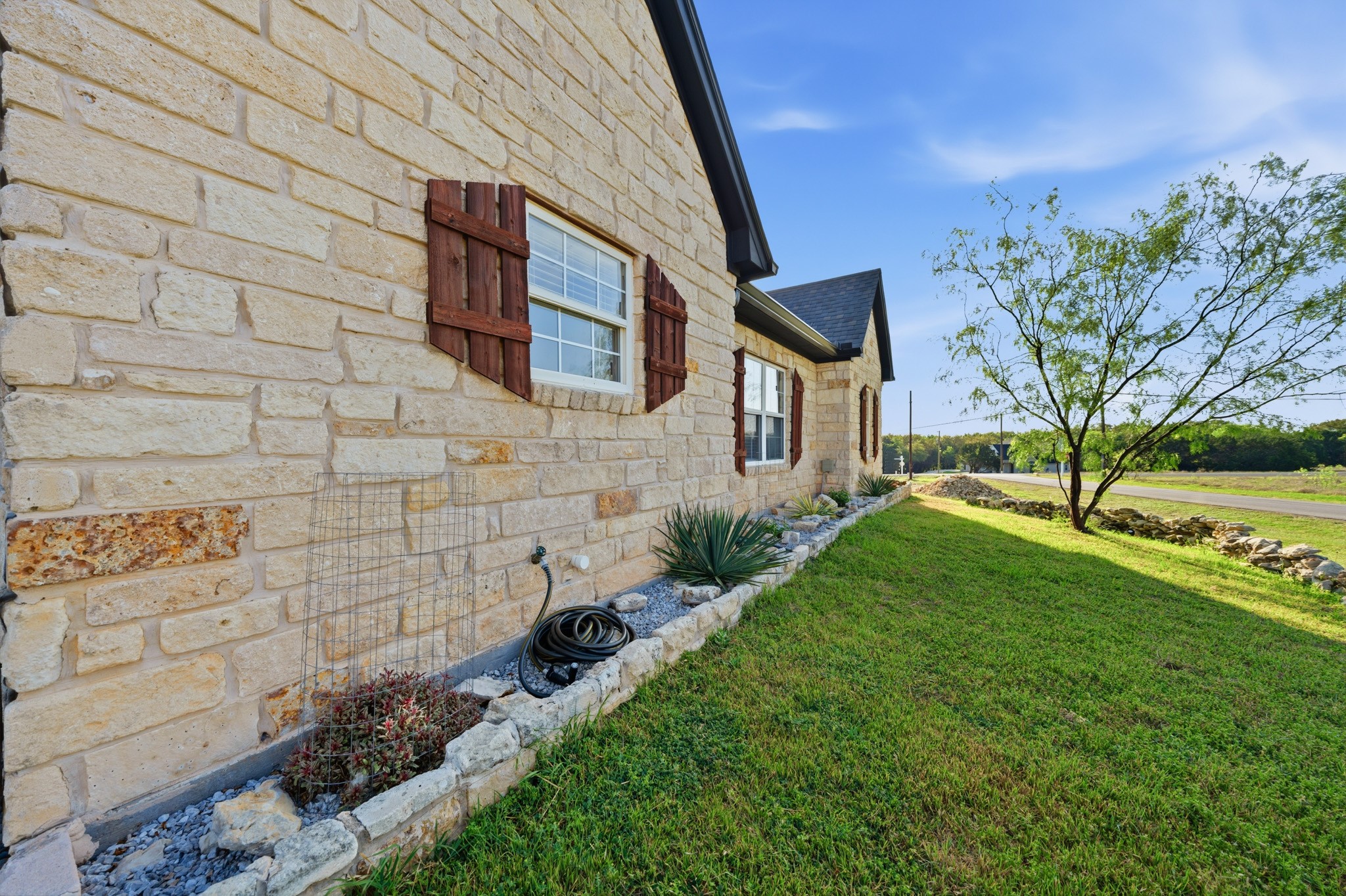 10081 Crestridge Drive Whitney TX 76692