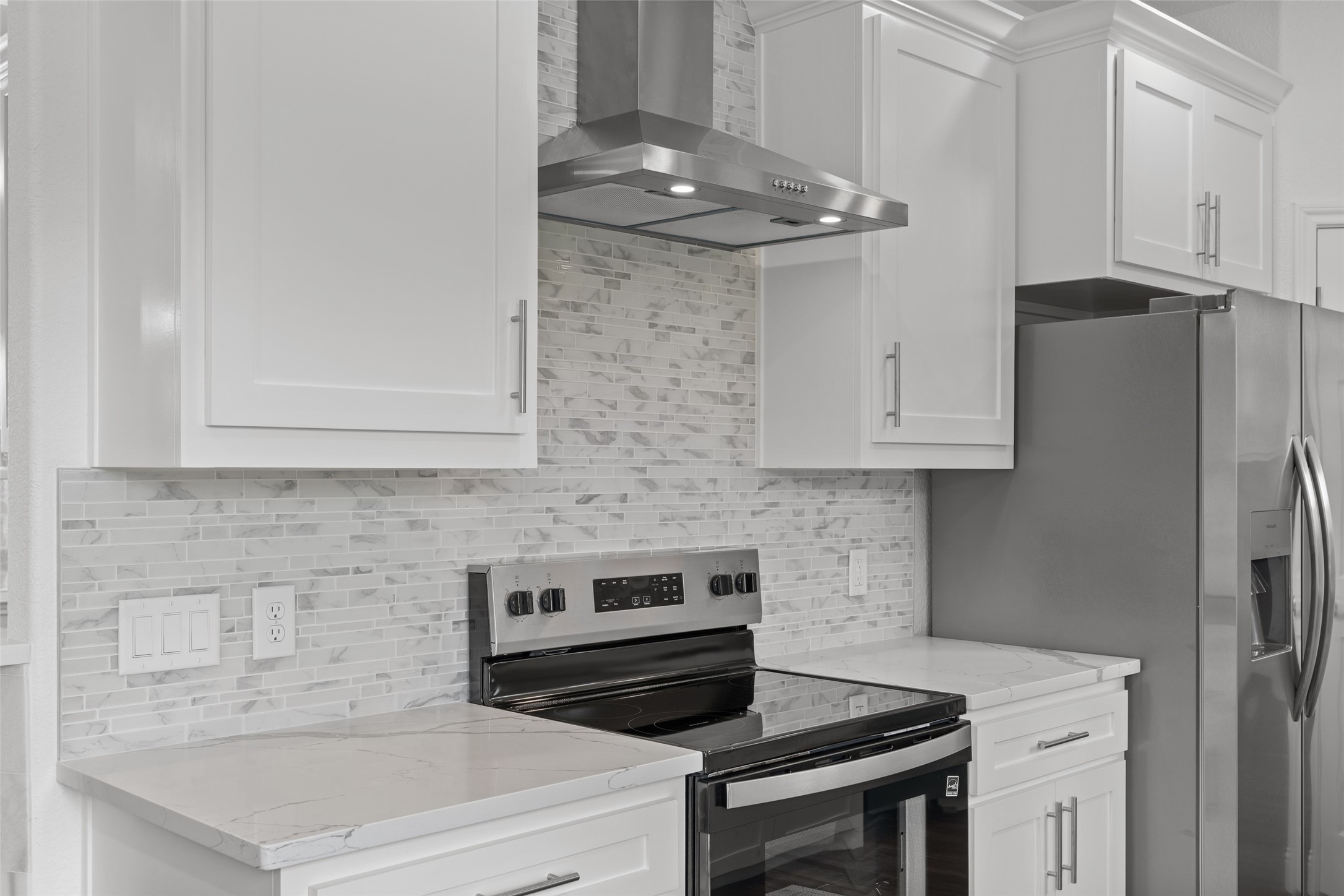 801 Comanche Cove Drive Granbury TX 76048
