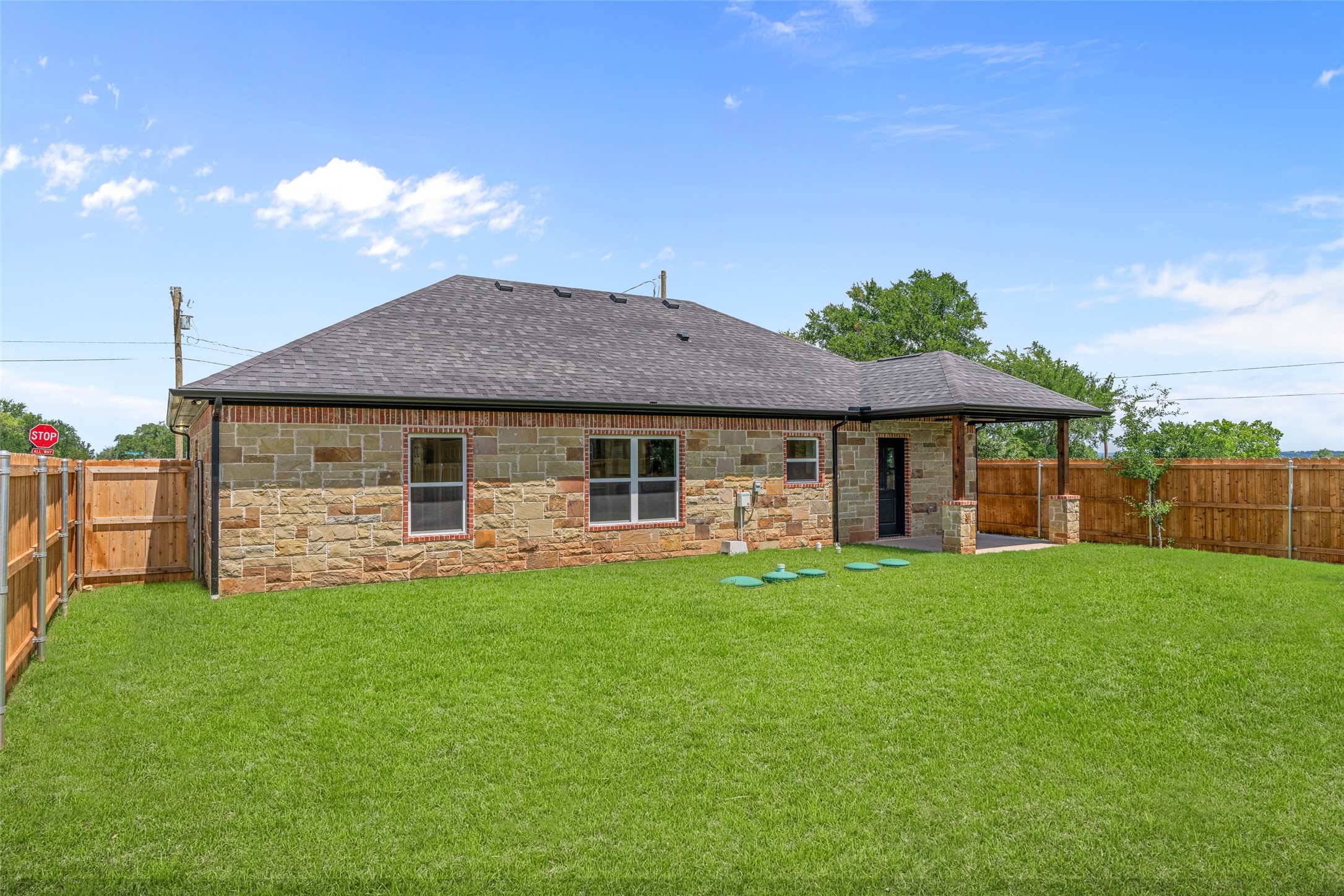 801 Comanche Cove Drive Granbury TX 76048