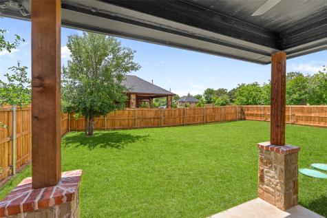 801 Comanche Cove Drive Granbury TX 76048
