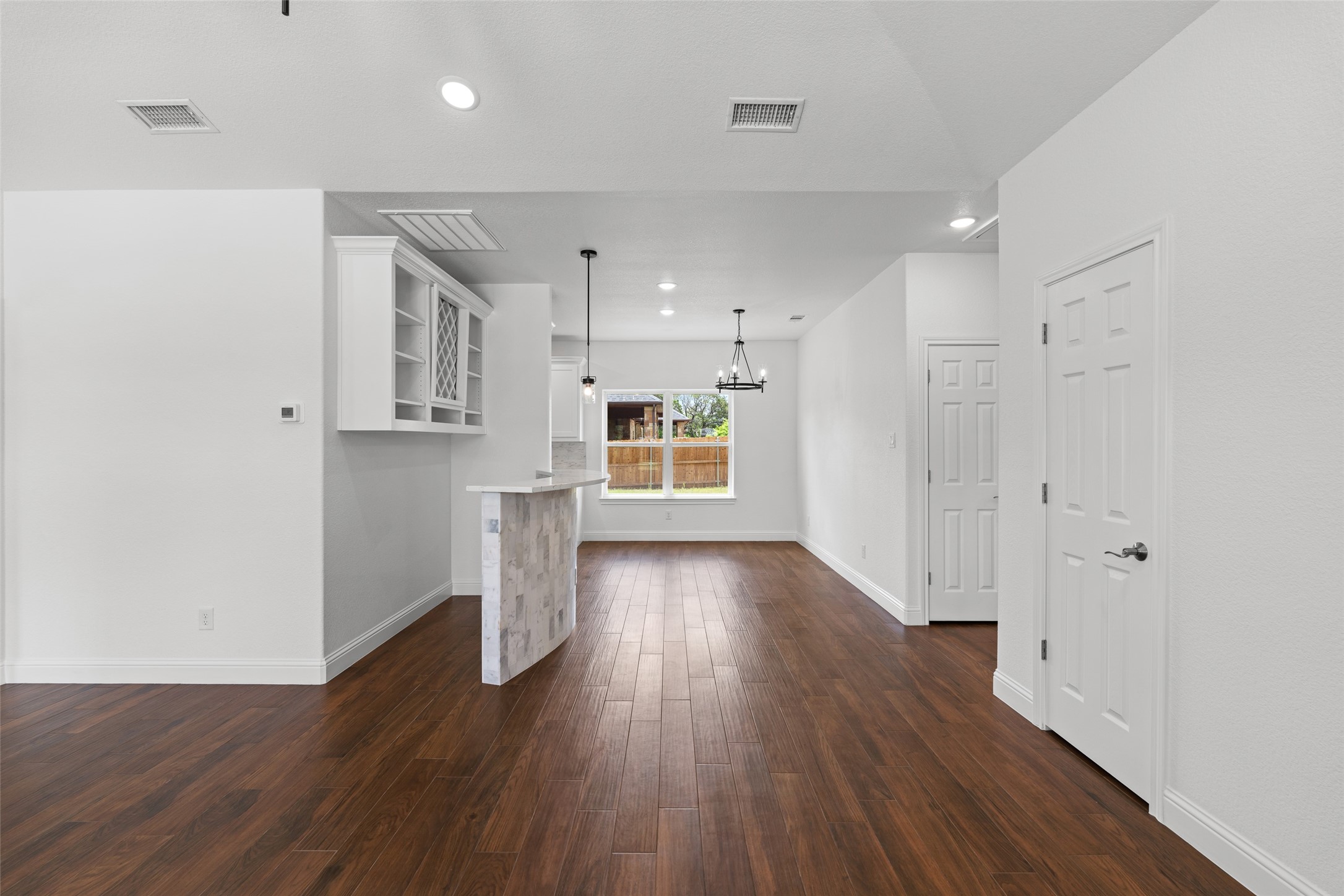 801 Comanche Cove Drive Granbury TX 76048