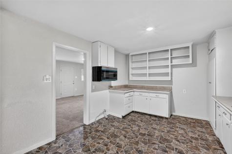 614 SW 15th Avenue Mineral Wells TX 76067