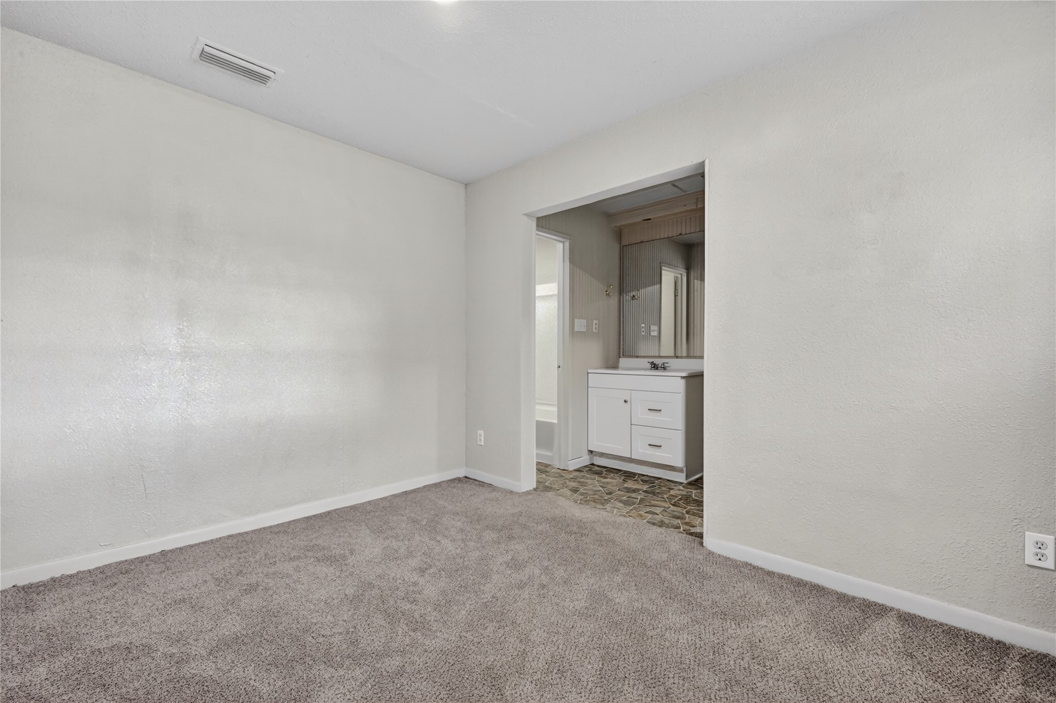 614 SW 15th Avenue Mineral Wells TX 76067