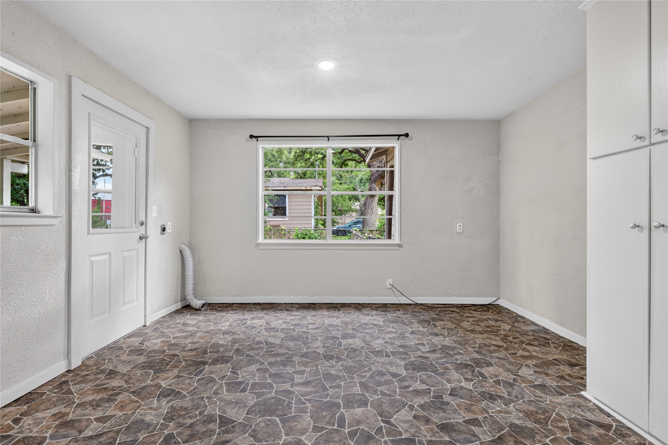 614 SW 15th Avenue Mineral Wells TX 76067