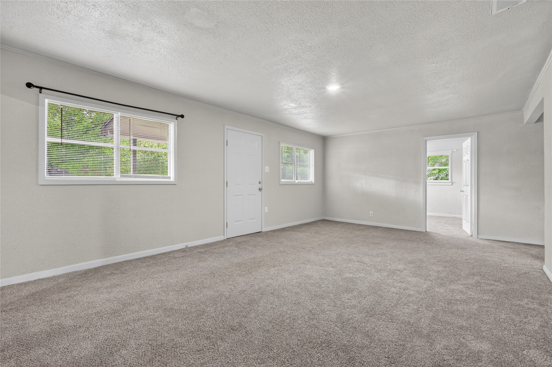 614 SW 15th Avenue Mineral Wells TX 76067