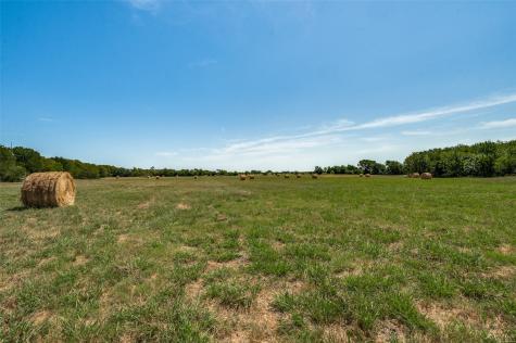 1552 County Road 2116 Greenville TX 75402