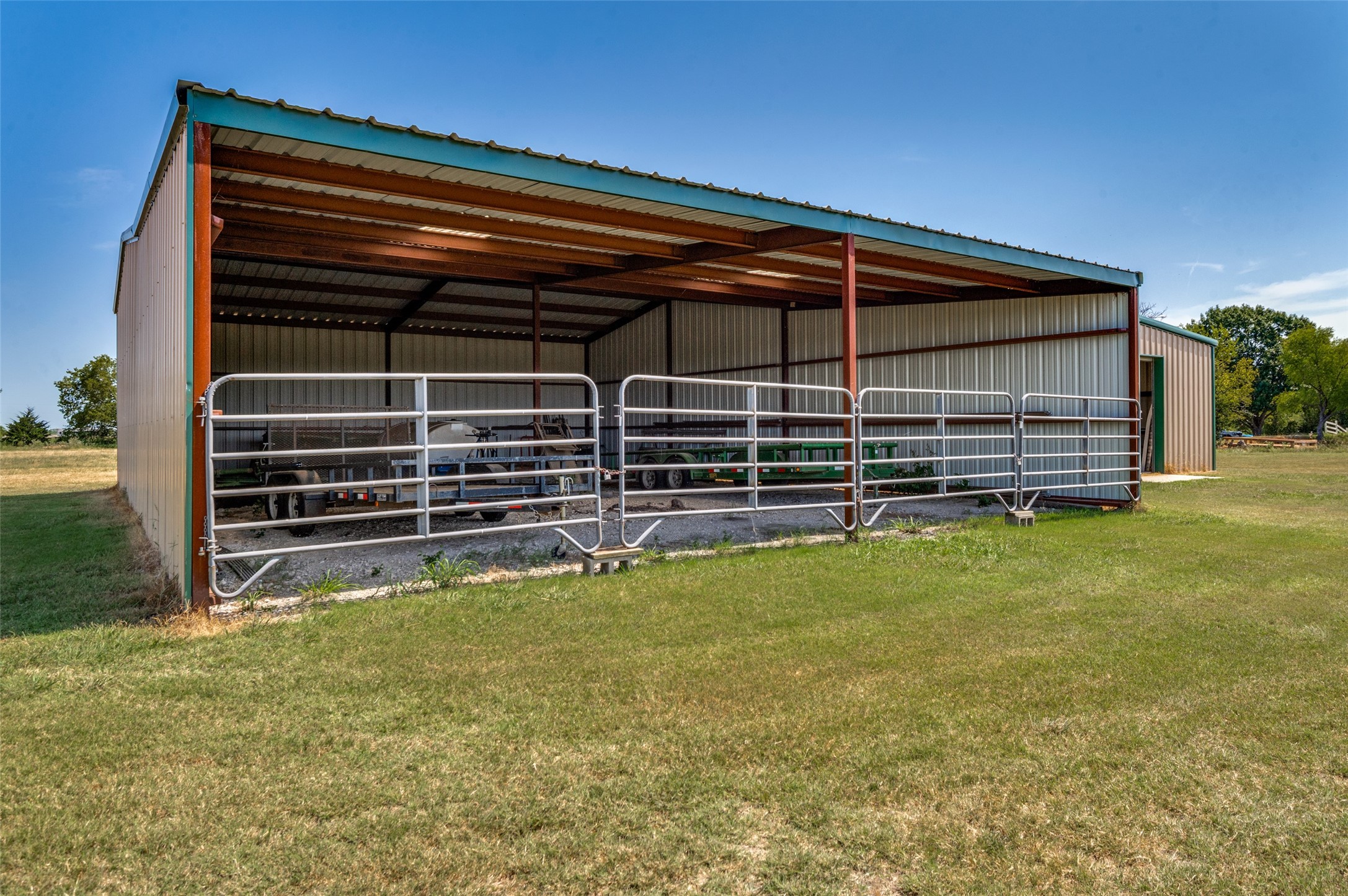 1552 County Road 2116 Greenville TX 75402