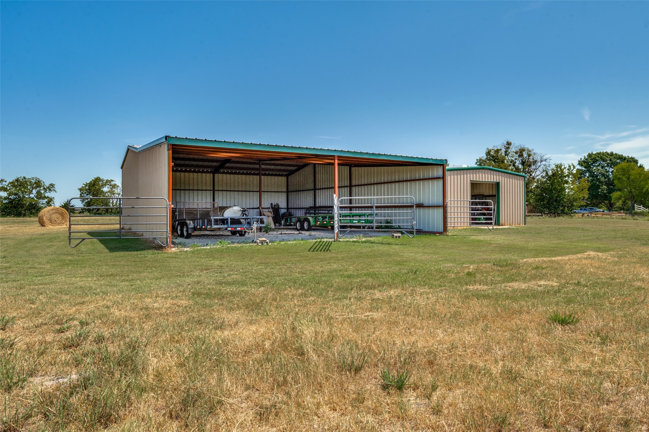 1552 County Road 2116 Greenville TX 75402