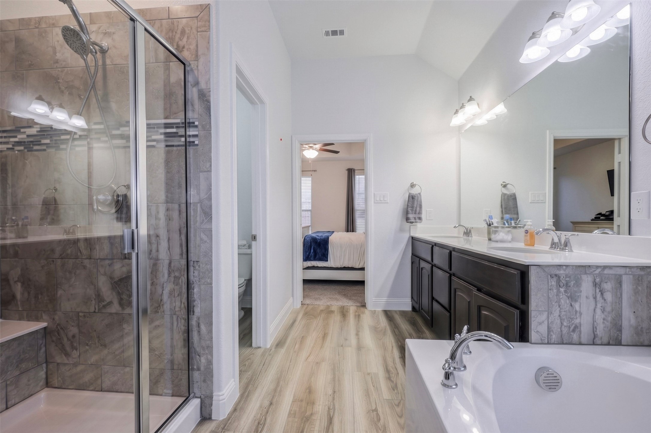 213 Palmerston Drive Aledo TX 76008