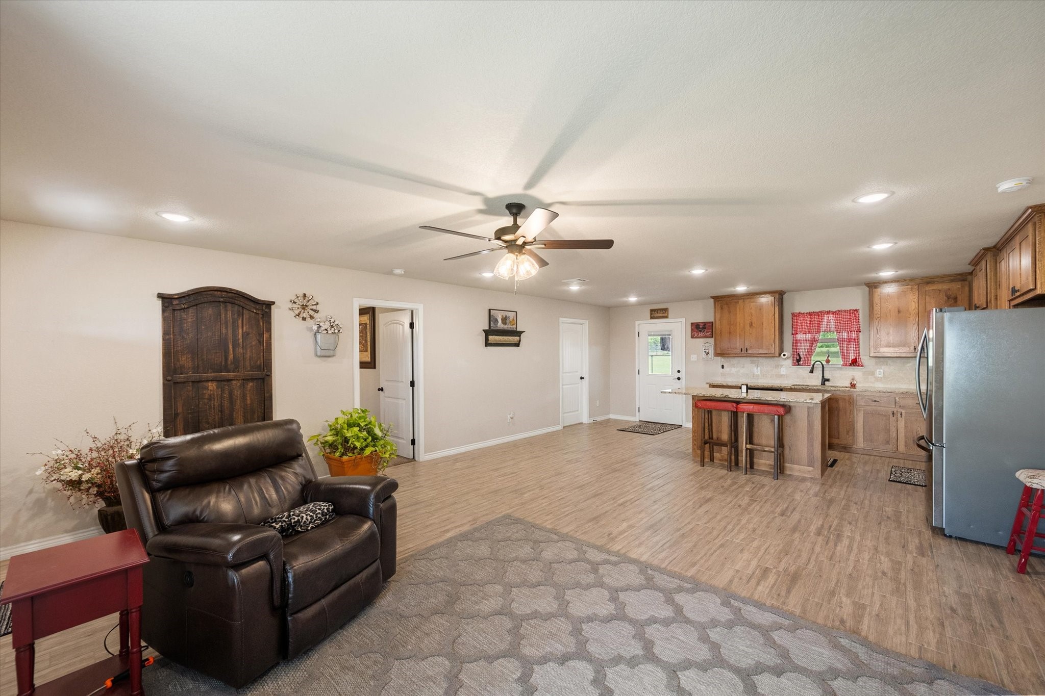 2004 Brown Loop Poolville TX 76487