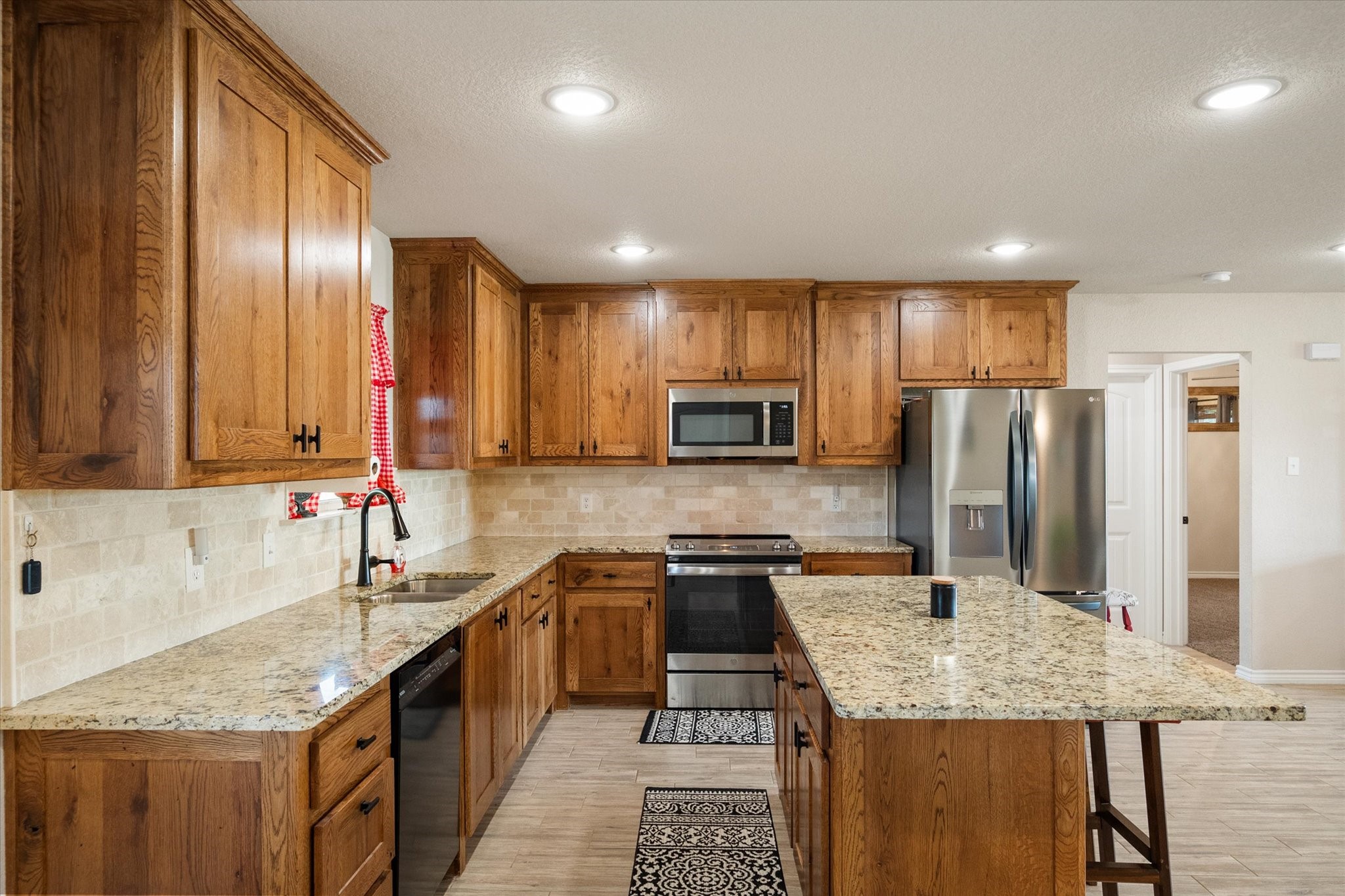 2004 Brown Loop Poolville TX 76487