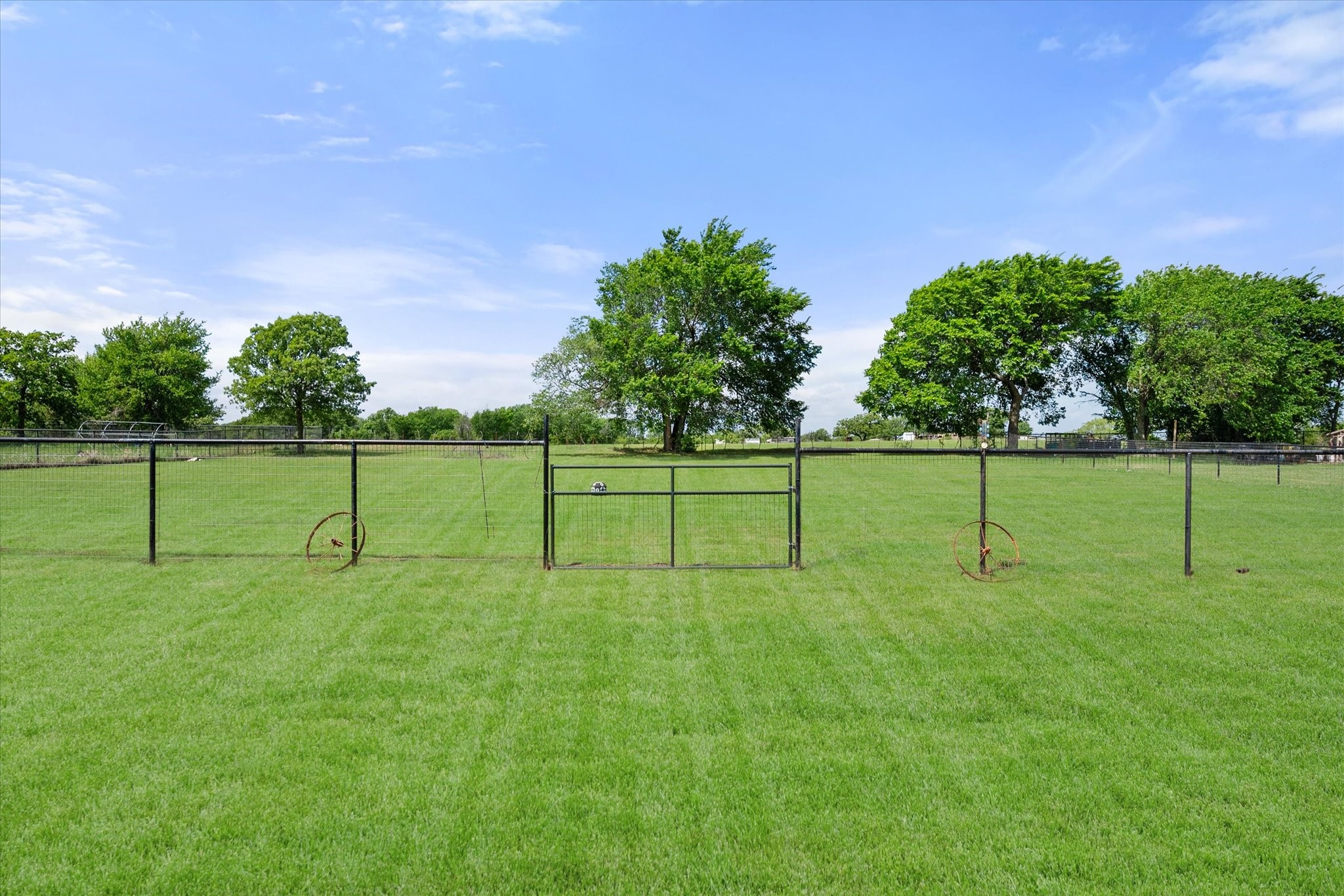 2004 Brown Loop Poolville TX 76487