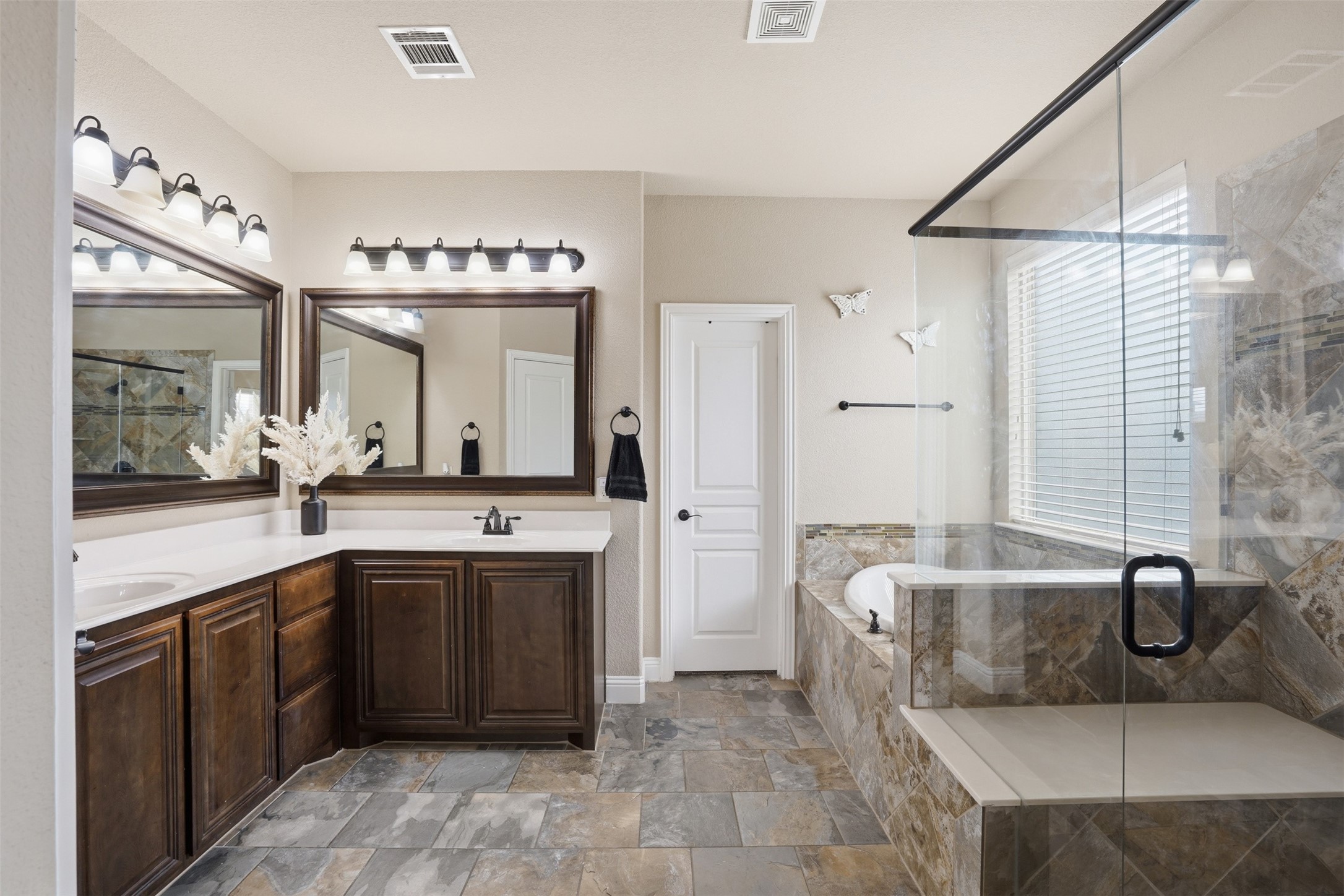 1412 Chase Way Crowley TX 76036