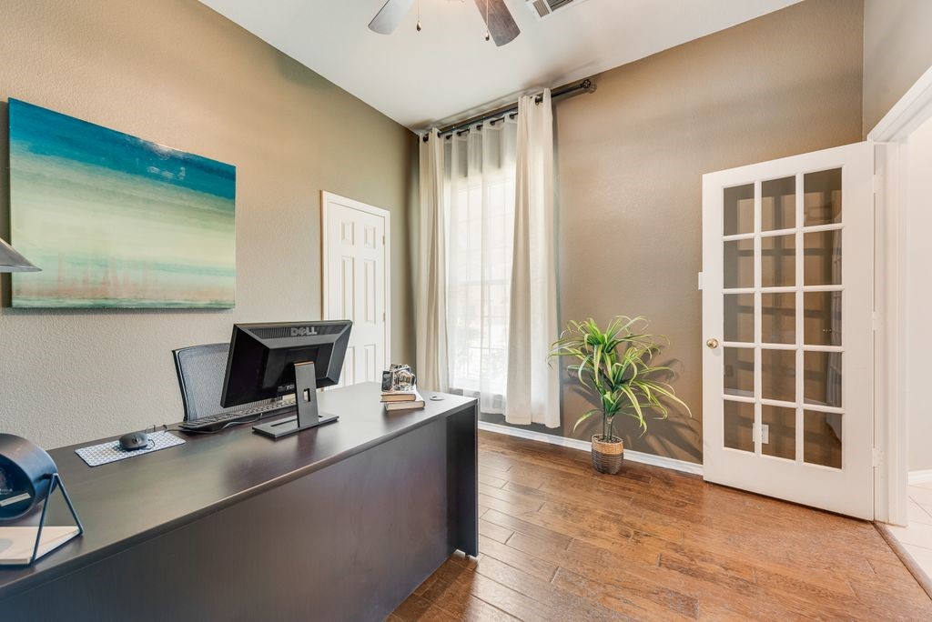 7301 Summer Glen Drive Mckinney TX 75072