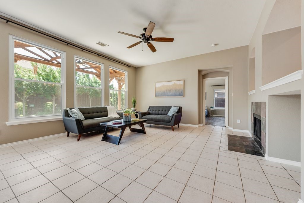 7301 Summer Glen Drive Mckinney TX 75072
