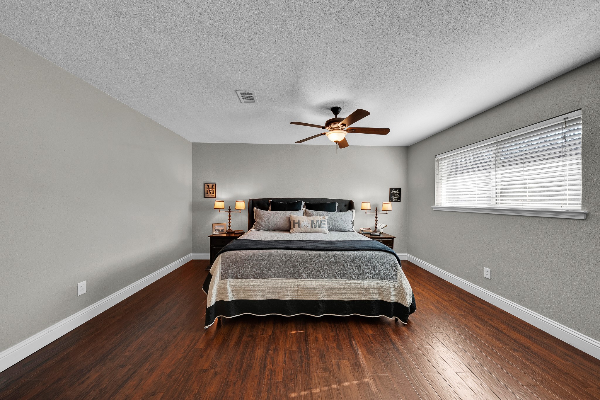 1011 Tanglewood Lane Arlington TX 76012