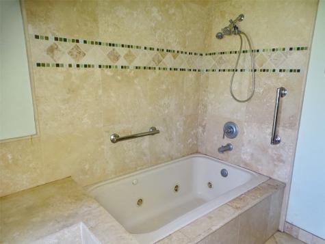 815 Wood River Road Dallas TX 75232