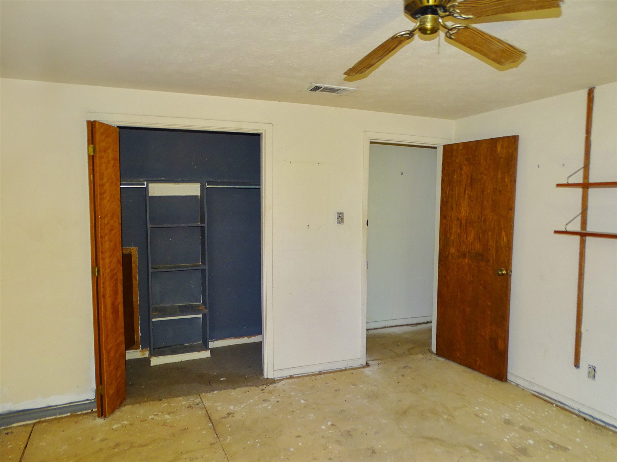 815 Wood River Road Dallas TX 75232