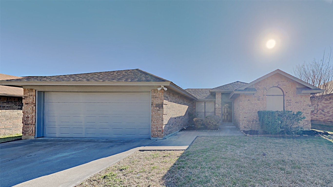 1813 Kings Canyon Circle Fort Worth TX 76134