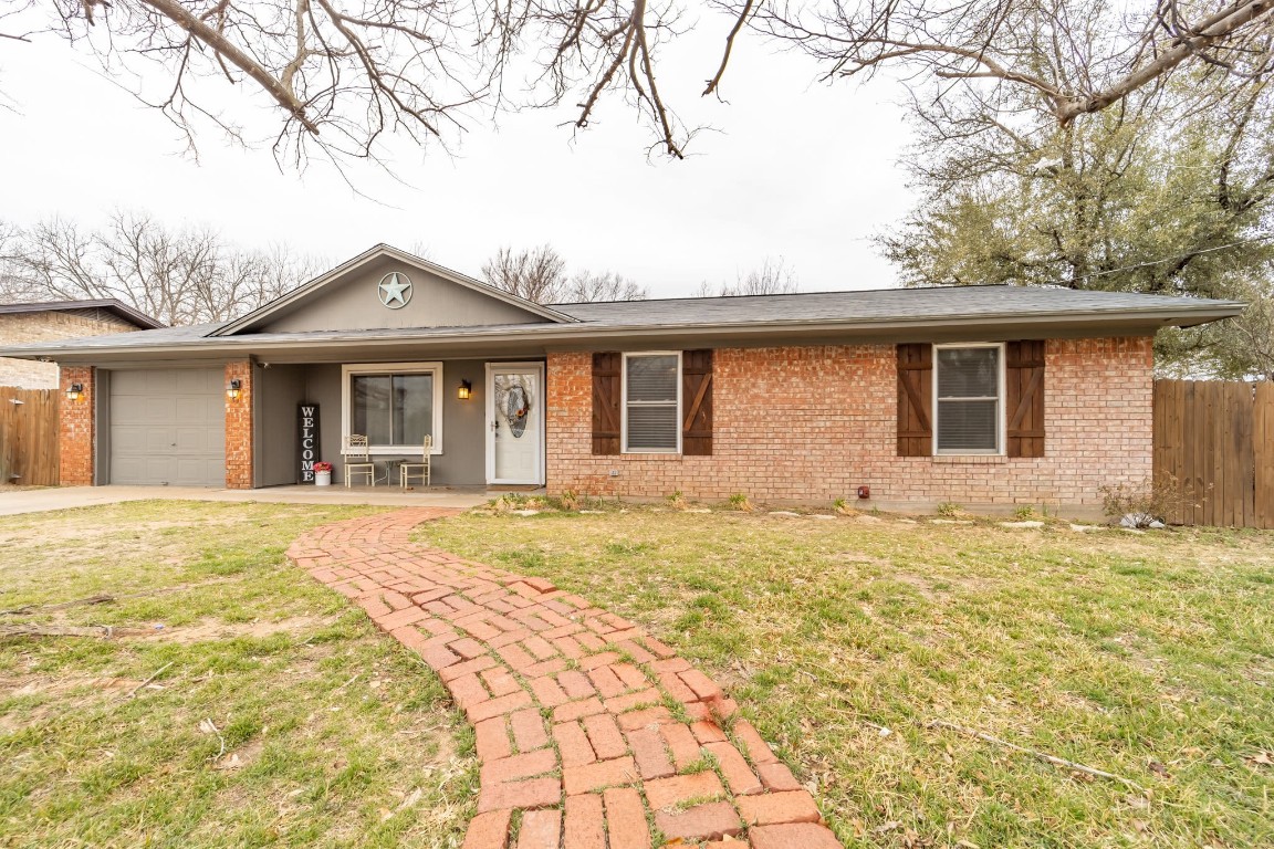 1203 W Cage Street Stephenville TX 76401