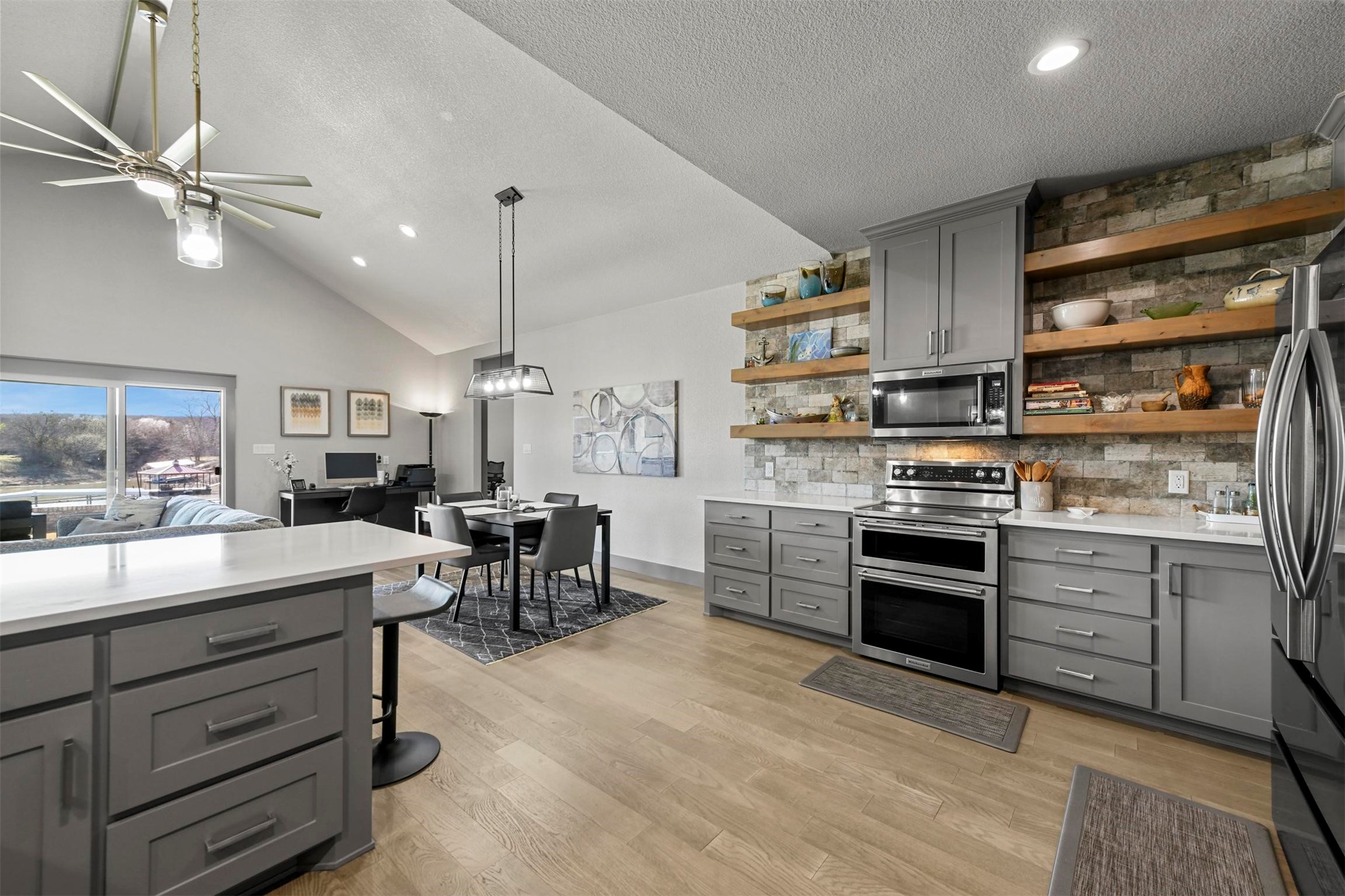 502 S Bay Court Runaway Bay TX 76426