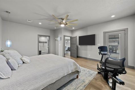 502 S Bay Court Runaway Bay TX 76426