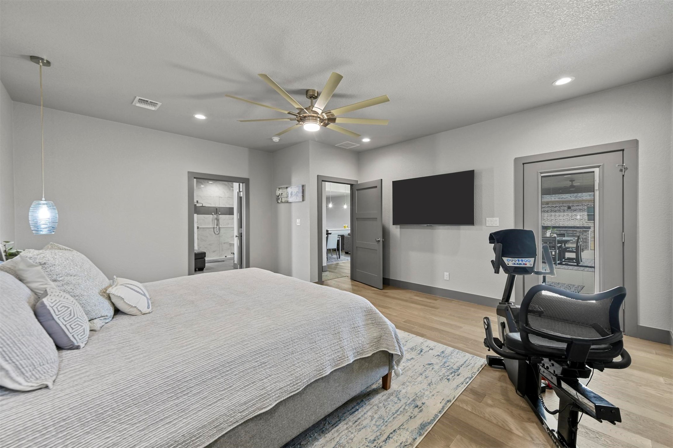 502 S Bay Court Runaway Bay TX 76426
