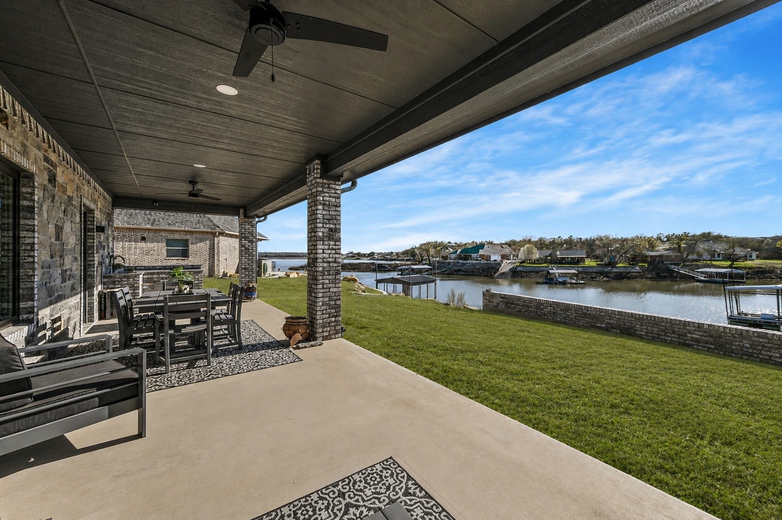 502 S Bay Court Runaway Bay TX 76426