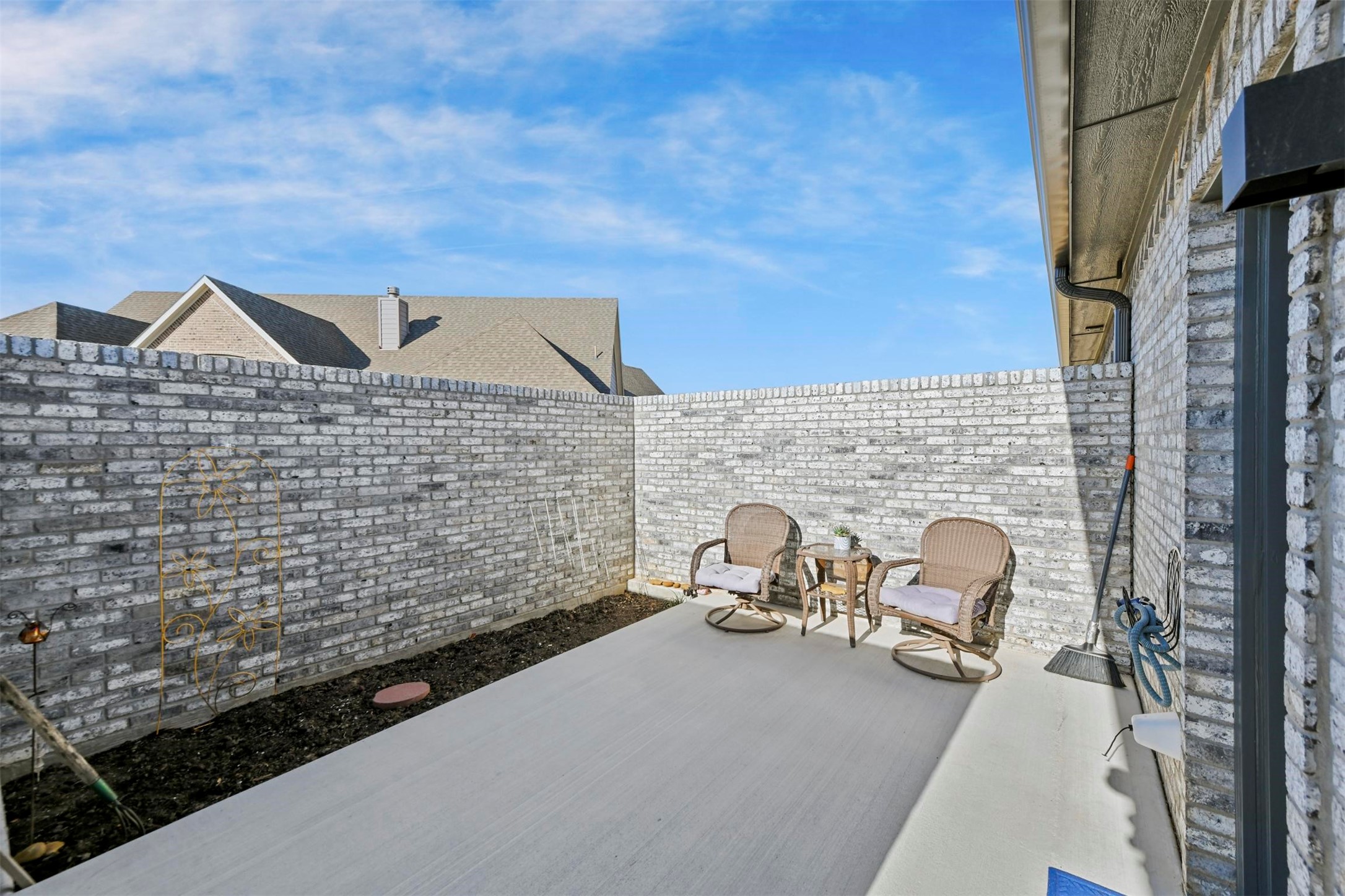502 S Bay Court Runaway Bay TX 76426