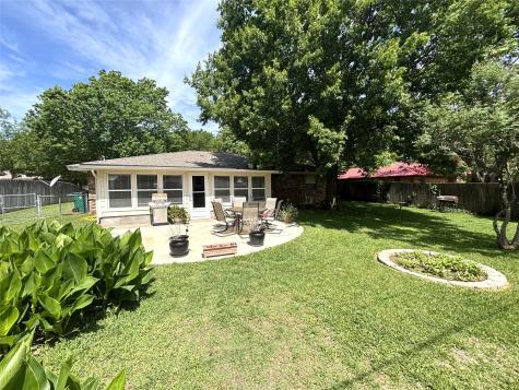 1207 Friona Street Bowie TX 76230