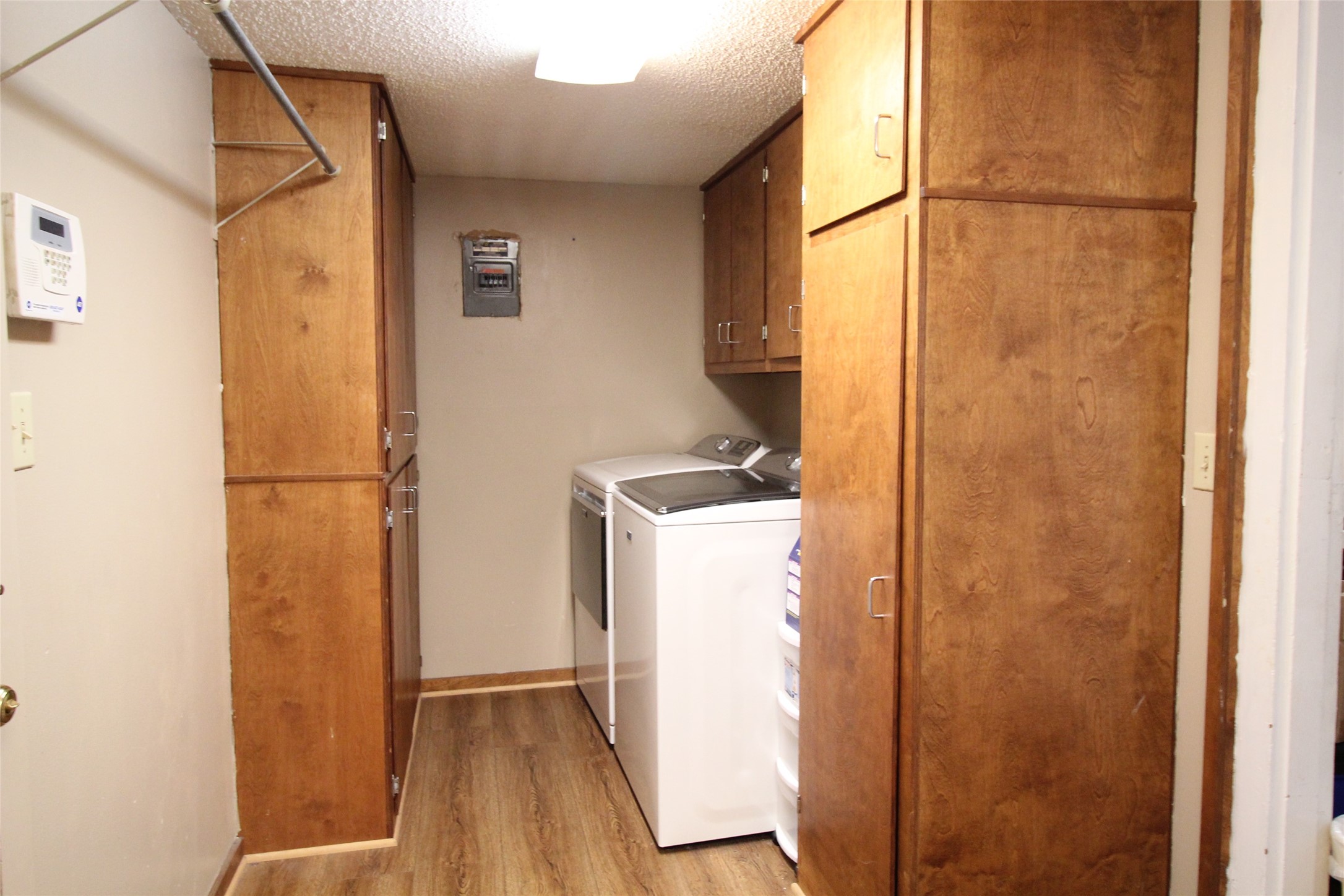 220 N 14th Avenue Munday TX 76371