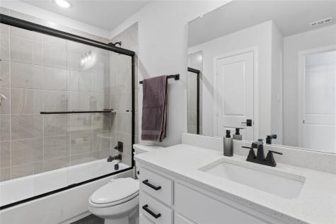 3613 Damsel Mackenzie Street Lewisville TX 75056