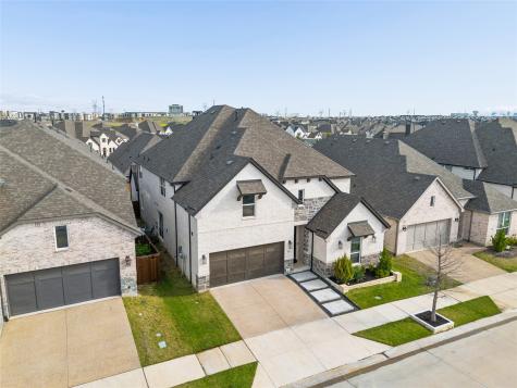 3613 Damsel Mackenzie Street Lewisville TX 75056
