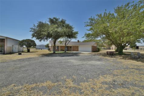 15715 Bonanza Drive Justin TX 76247