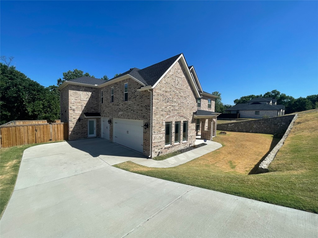 1649 Carriage Creek Drive Desoto TX 75115