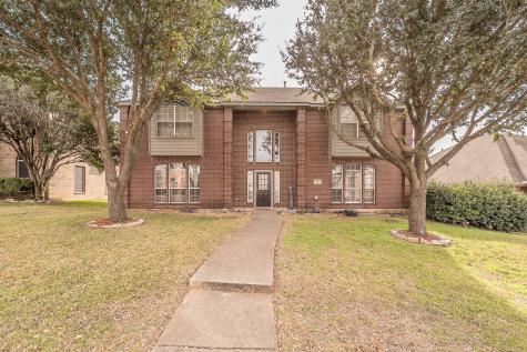 1528 Mill Creek Drive Desoto TX 75115