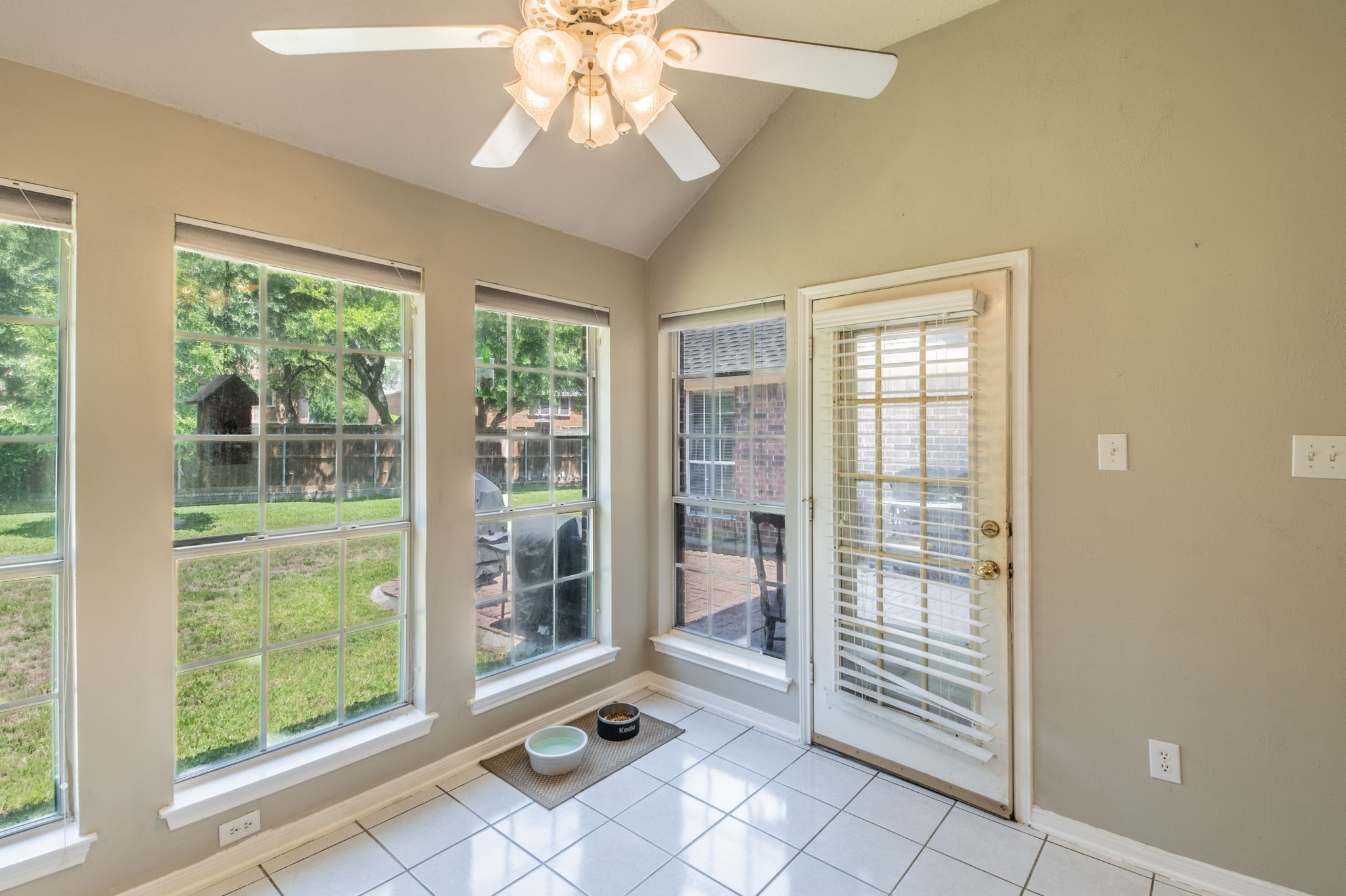 5022 Sandestin Court Garland TX 75044