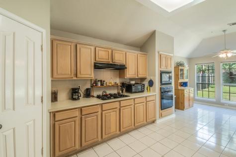 5022 Sandestin Court Garland TX 75044