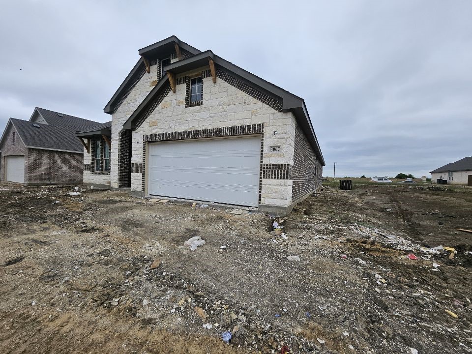 3007 Leopard Lane Ennis TX 75119