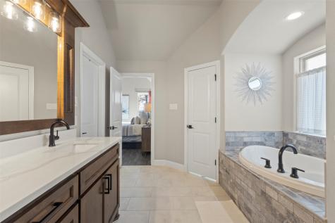 703 Winkler Way Springtown TX 76082