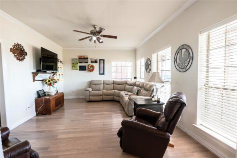2168 Fruitland Road Sunset TX 76270