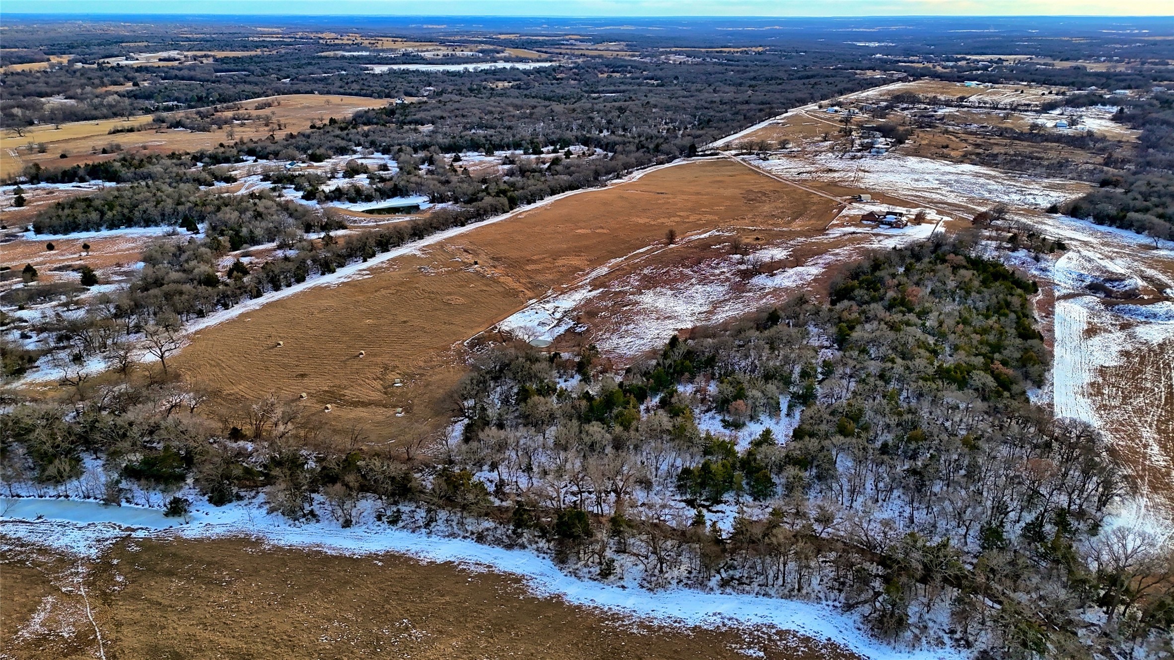 2168 Fruitland Road Sunset TX 76270