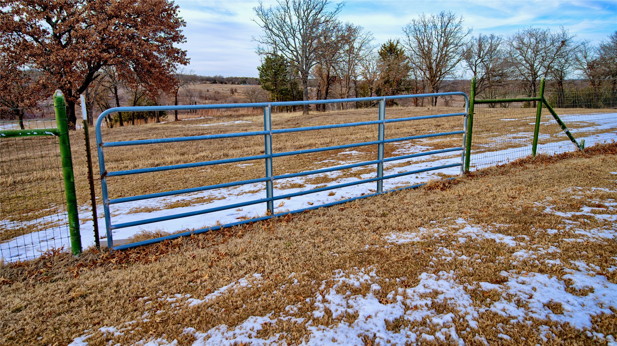 2168 Fruitland Road Sunset TX 76270