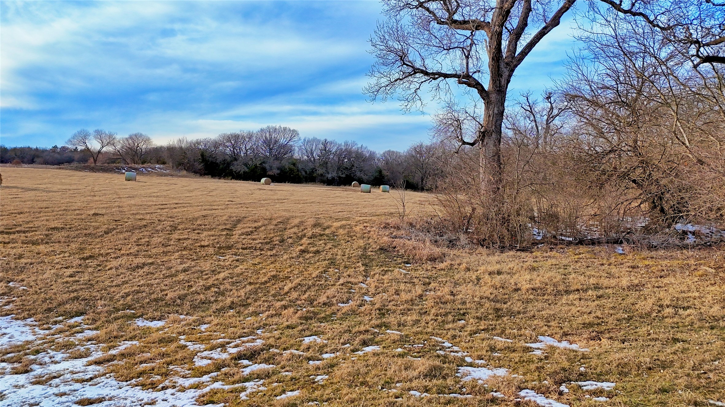 2168 Fruitland Road Sunset TX 76270