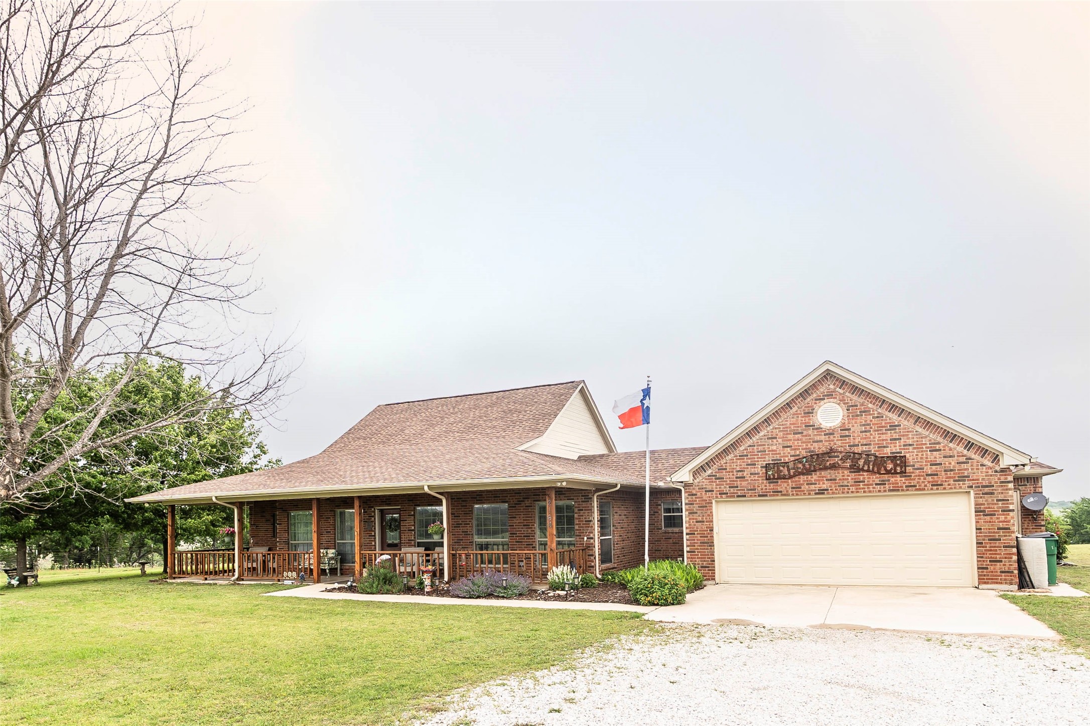 2168 Fruitland Road Sunset TX 76270