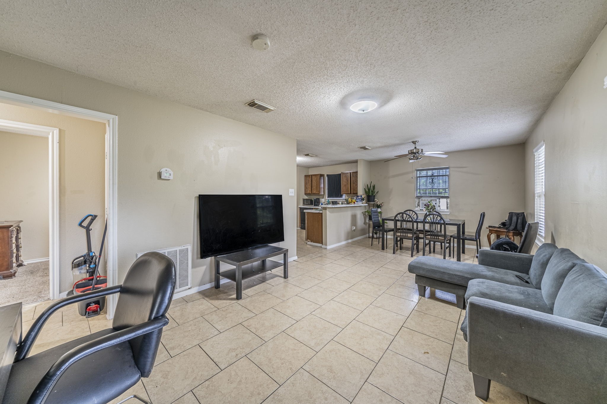 6039 Blunter Street Dallas TX 75241