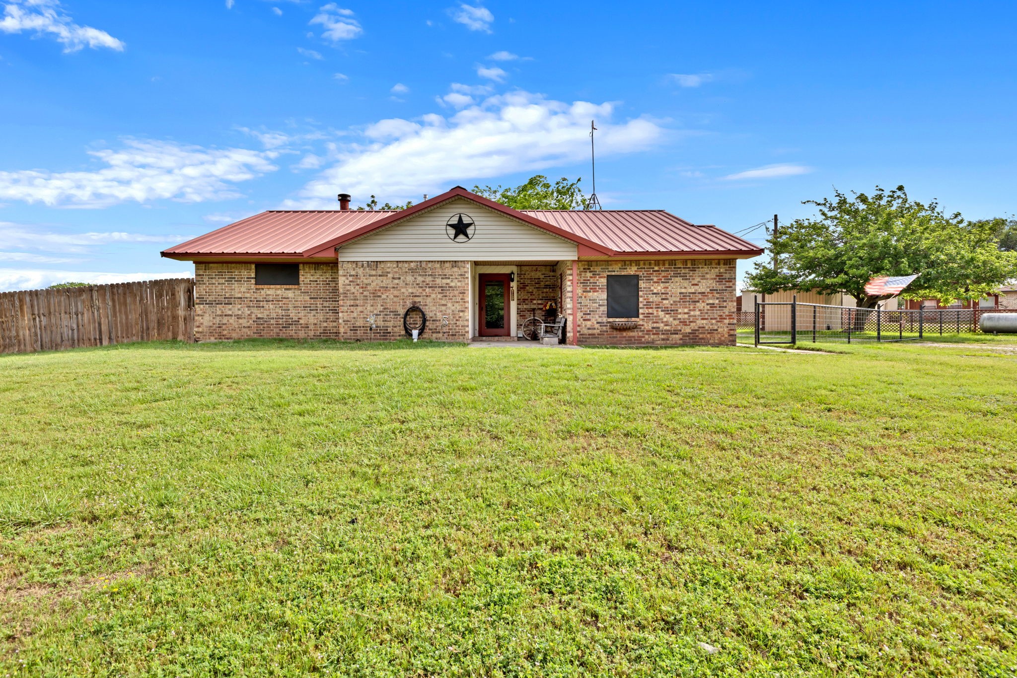 170 Clover Lane Decatur TX 76234