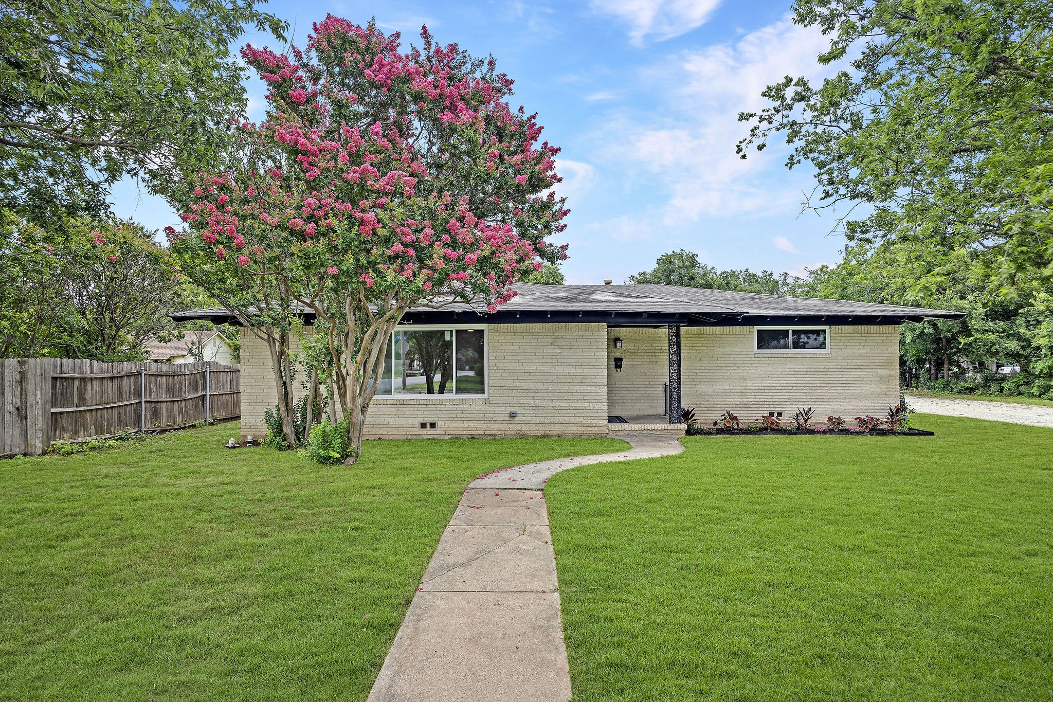 506 N Miller Street Decatur TX 76234